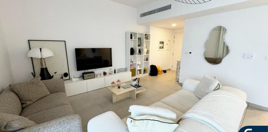 Apartment in MADINAT JUMEIRAH LIVING in Umm Suqeim, Dubai 2 bedrooms, 119 sq.m. № 99053