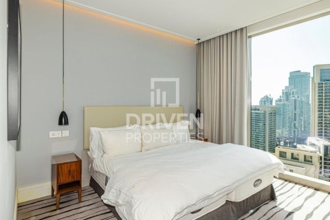 Apartment in Vida Residence Downtown, Downtown Dubai (Downtown Burj Dubai), Dubai 3 bedrooms, 183.86 sq.m. № 127970 - photo 4
