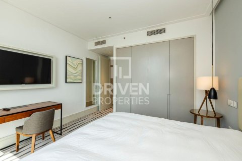 Apartment in Vida Residence Downtown, Downtown Dubai (Downtown Burj Dubai), Dubai 3 bedrooms, 183.86 sq.m. № 127970 - photo 7