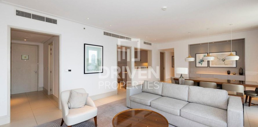 Apartment in Vida Residence Downtown, Downtown Dubai (Downtown Burj Dubai), Dubai 3 bedrooms, 183.86 sq.m. № 127970