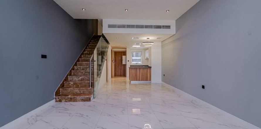 Adosado en Dubai, 2 dormitorios, 123.7 m², № 114977
