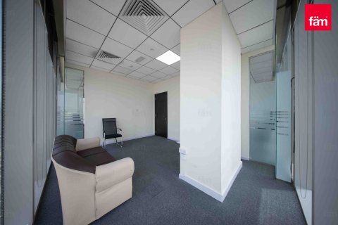 Office in Business Bay, Dubai 104.1 sq.m. № 49968 - photo 4