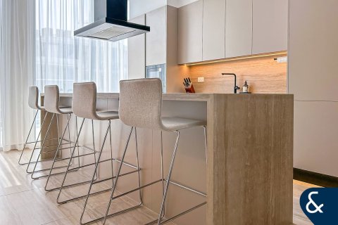 Villa en Al Barari, Dubai, 4 dormitorios, 180 m², № 98742 - foto 11