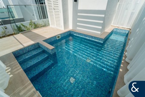 Villa en Al Barari, Dubai, 4 dormitorios, 180 m², № 98742 - foto 20