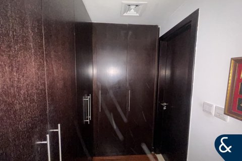 Apartamento en Jumeirah Lake Towers, Dubai, 1 dormitorio, 91 m², № 98729 - foto 6