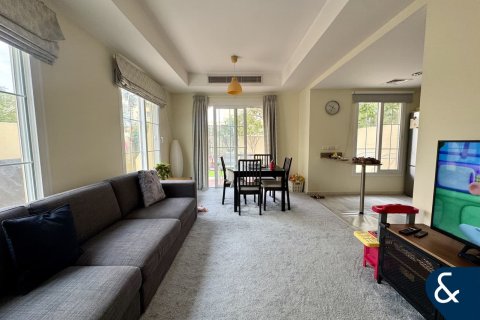 Villa en The Springs, Dubai, 2 dormitorios, 266 m², № 98740 - foto 2