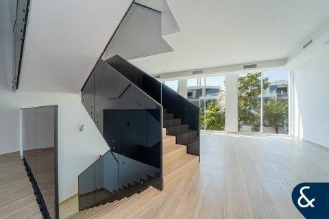 Townhouse in Al Barari, Dubai 4 bedrooms, 459 sq.m. № 98744 - photo 7