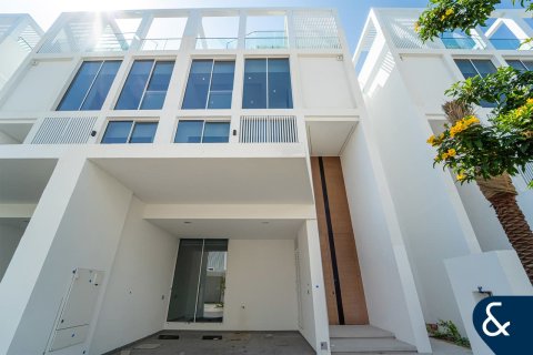 Townhouse in Al Barari, Dubai 4 bedrooms, 459 sq.m. № 98744