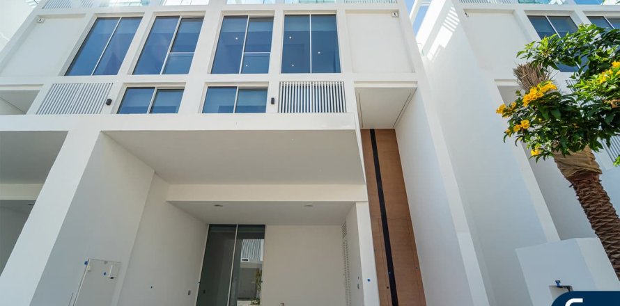 Townhouse in Al Barari, Dubai 4 bedrooms, 459 sq.m. № 98744