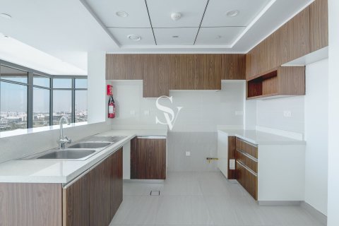 Apartment in Bur Dubai, Dubai 2 bedrooms, 137 sq.m. № 112169 - photo 10