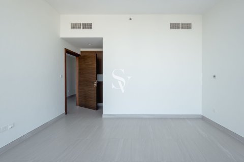 Apartment in Bur Dubai, Dubai 2 bedrooms, 137 sq.m. № 112169 - photo 21