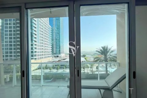 Appartement à Jumeirah Lake Towers, Dubai, 1 chambre, 125 m², № 112174 - photo 5