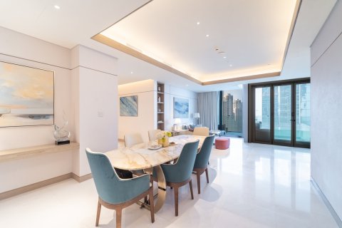 Apartment in Dubai Marina, Dubai 3 bedrooms, 223 sq.m. № 97035 - photo 16