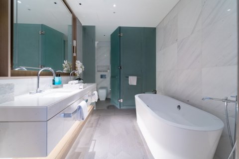 Apartment in Dubai Marina, Dubai 3 bedrooms, 223 sq.m. № 97035 - photo 6