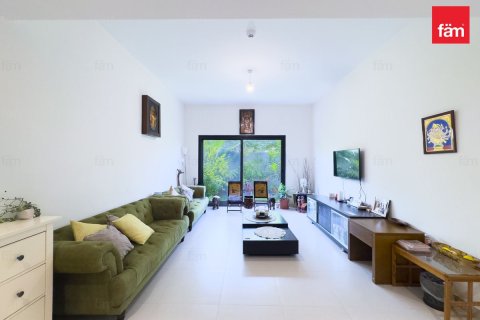 Adosado en Dubai, 2 dormitorios, 156.2 m², № 47835 - foto 3