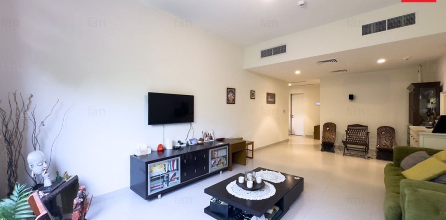 Adosado en Dubai, 2 dormitorios, 156.2 m², № 47835