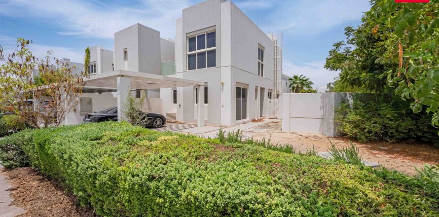 Maison de ville à Dubai, 4 chambres, 294.6 m², № 47847