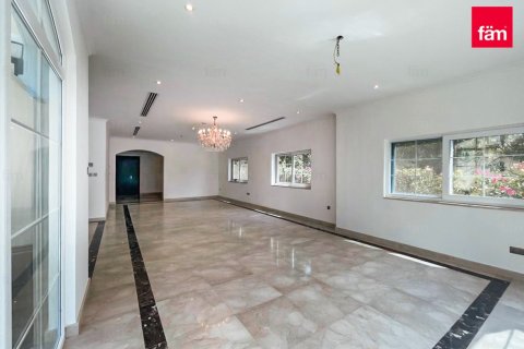 Villa en Dubai, 4 dormitorios, 759.5 m², № 47846 - foto 3