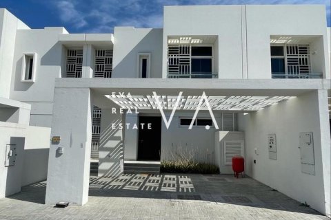 Villa in Dubai 3 bedrooms, 189.89 sq.m. № 52891 - photo 1