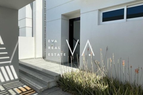 Villa in Dubai 3 bedrooms, 189.89 sq.m. № 52891 - photo 10