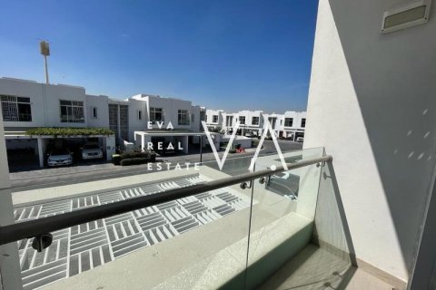 Villa in Dubai 3 bedrooms, 189.89 sq.m. № 52891 - photo 7