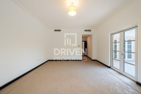 Villa à The Villa, Dubai, 4 chambres, 792.56 m², № 138151 - photo 11