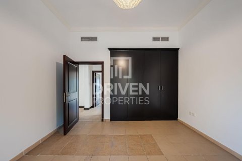Villa à The Villa, Dubai, 4 chambres, 792.56 m², № 138151 - photo 16