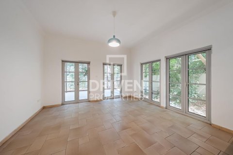 Villa à The Villa, Dubai, 4 chambres, 792.56 m², № 138151 - photo 9
