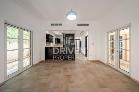 Villa à The Villa, Dubai, 4 chambres, 792.56 m², № 138151 - photo 6