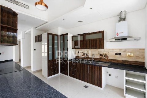 Villa à The Villa, Dubai, 5 chambres, 623.01 m², № 138150 - photo 22