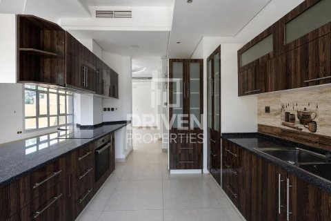 Villa à The Villa, Dubai, 5 chambres, 623.01 m², № 138150 - photo 21