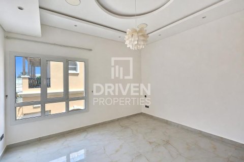 Villa à The Villa, Dubai, 5 chambres, 623.01 m², № 138150 - photo 8