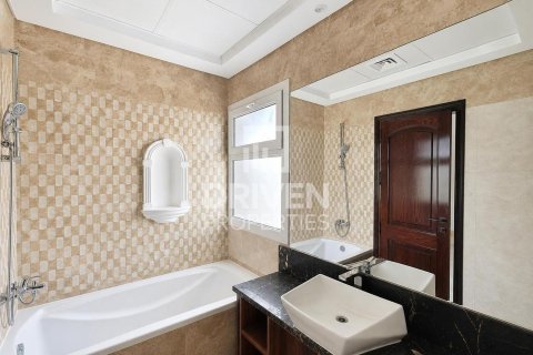 Villa à The Villa, Dubai, 5 chambres, 623.01 m², № 138150 - photo 24