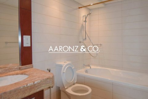 Apartamento en Downtown Dubai (Downtown Burj Dubai), Dubai, 1 dormitorio, 68 m², № 84521 - foto 6
