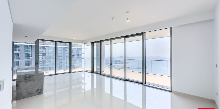 Apartment in Dubai Harbour, Dubai 3 bedrooms, 176.5 sq.m. № 40710