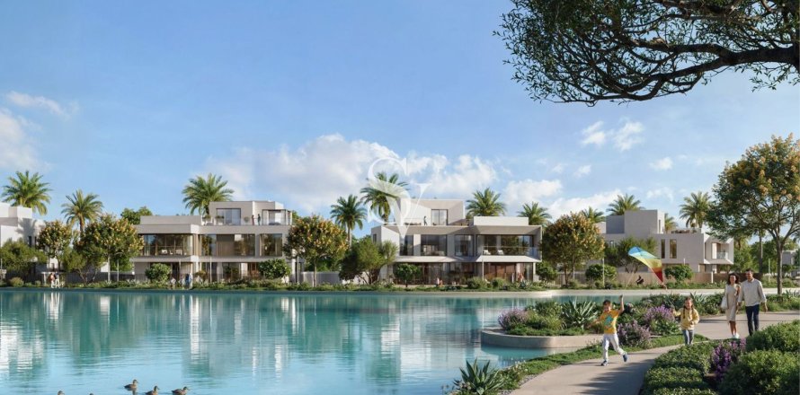 Villa in Dubai 4 bedrooms, 790 sq.m. № 108045