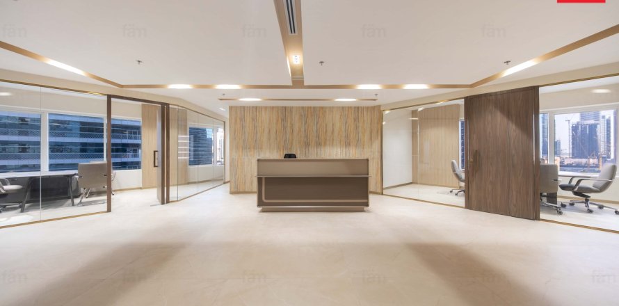 Bureau à Business Bay, Dubai, 248.9 m², № 85899
