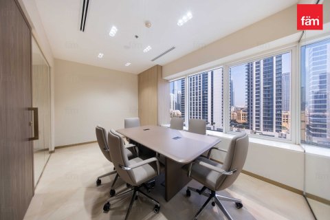 Bureau à Business Bay, Dubai, 248.9 m², № 85899 - photo 2