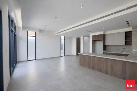 Купить таунхаус в Дубае: 4 спальни, 276.7м², № 85908 - фото 3