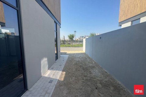 Купить таунхаус в Дубае: 4 спальни, 276.7м², № 85908 - фото 20