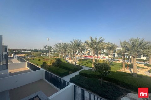 Купить таунхаус в Дубае: 4 спальни, 276.7м², № 85908 - фото 16