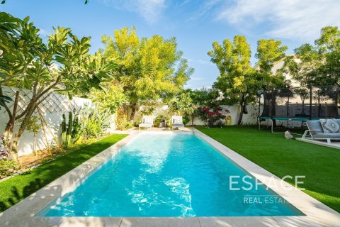 Villa in Springs 4, The Springs, Dubai 3 bedrooms, 232 sq.m. № 61888 - photo 18