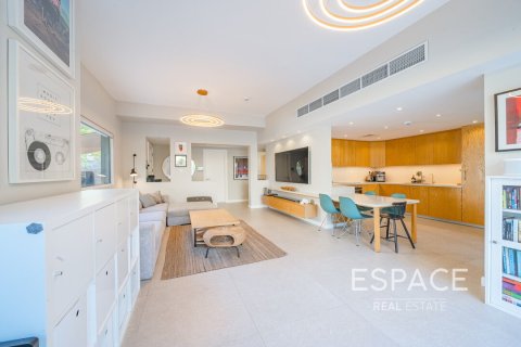 Villa in Springs 4, The Springs, Dubai 3 bedrooms, 232 sq.m. № 61888 - photo 5