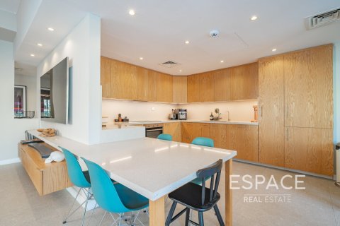Villa in Springs 4, The Springs, Dubai 3 bedrooms, 232 sq.m. № 61888 - photo 6