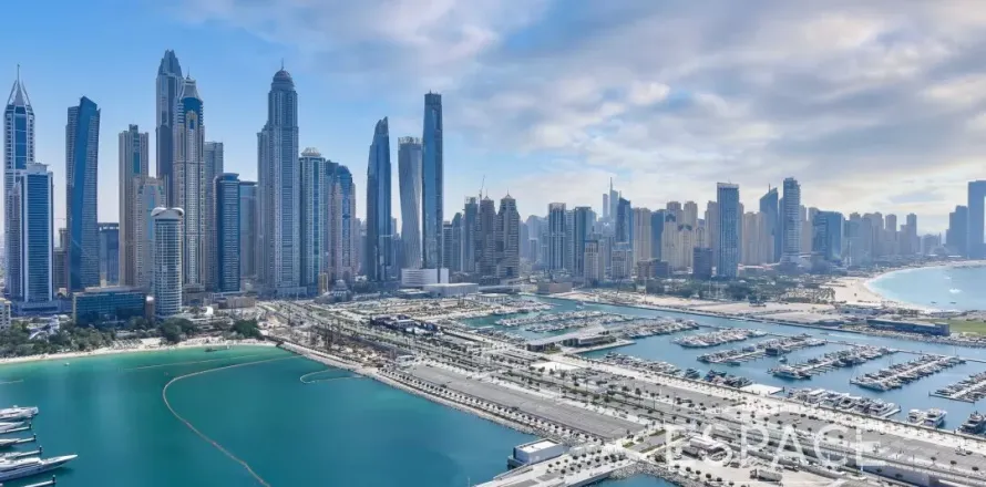 Apartment in Dubai Harbour, Dubai 2 bedrooms, 109 sq.m. № 61887