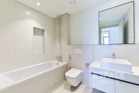 Apartment in Dubai Harbour, Dubai 2 bedrooms, 109 sq.m. № 61887 - photo 6