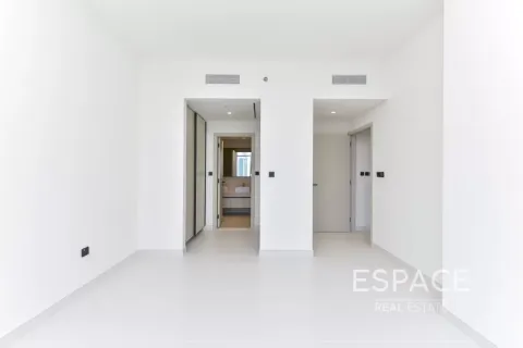 Apartment in Dubai Harbour, Dubai 2 bedrooms, 109 sq.m. № 61887 - photo 10