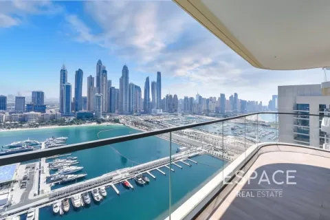 Apartment in Dubai Harbour, Dubai 2 bedrooms, 109 sq.m. № 61887 - photo 13