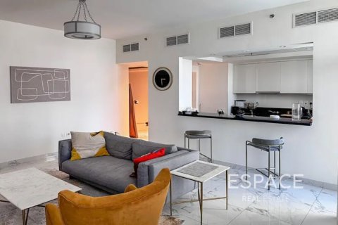 Apartment in Business Bay, Dubai 2 bedrooms, 139 sq.m. № 61897 - photo 4