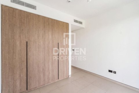 Villa in Harmony, Tilal Al Ghaf, Dubai 4 bedrooms, 404.96 sq.m. № 135686 - photo 8